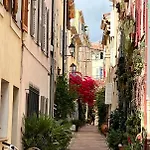 Holiday home Les Petits Volets 